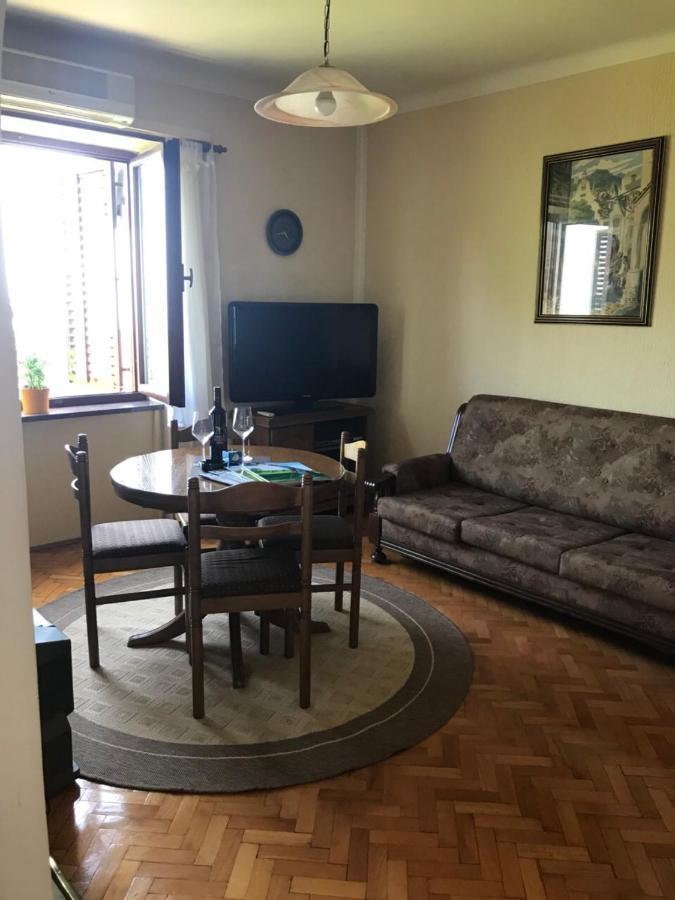 Apartman Nika Rijeka Luaran gambar